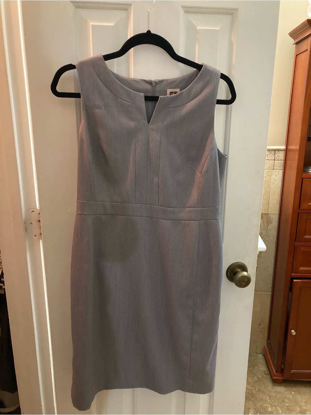 Anne Klein Light Gray Sleeveless Sheath Dress with V-Notch